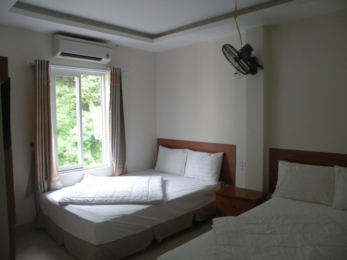 Phuong Phuong Hotel Dong Khe Sau 外观 照片
